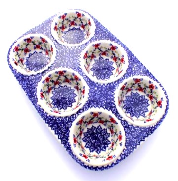 https://colorpalettepolishpottery.com/wp-content/uploads/2018/03/Polish-Pottery-Muffin-Pan-7.jpg